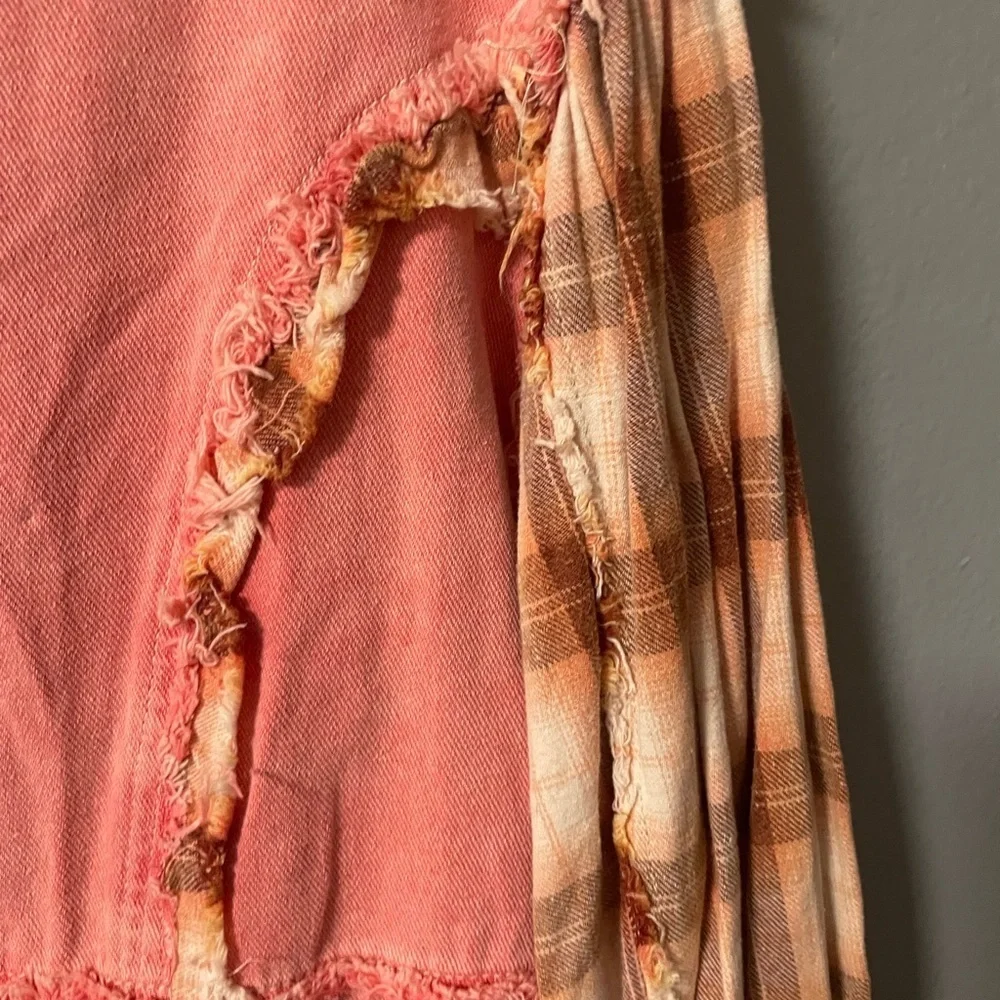 NWOT POL Denim Pink Jacket with Contrasting Plaid Collar and Sleeves. Size Small